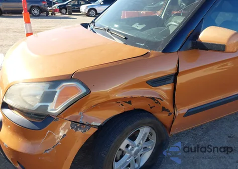 2011 Kia Soul + from USA, damaged, VIN KNDJT2A24B7308127